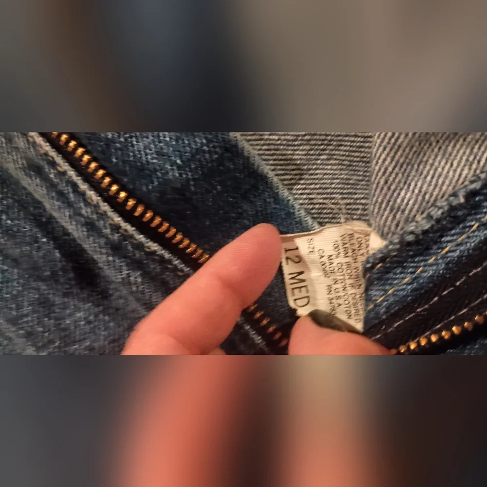 Lee Riders Cuffed Capris - Picture 2 of 6